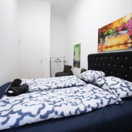 Modern Double Room Js B Βιέννη Εξωτερικό φωτογραφία