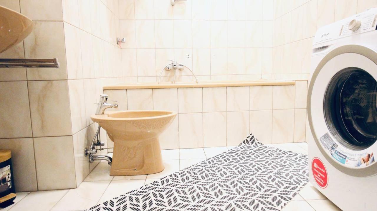Modern Double Room Js B Βιέννη Εξωτερικό φωτογραφία