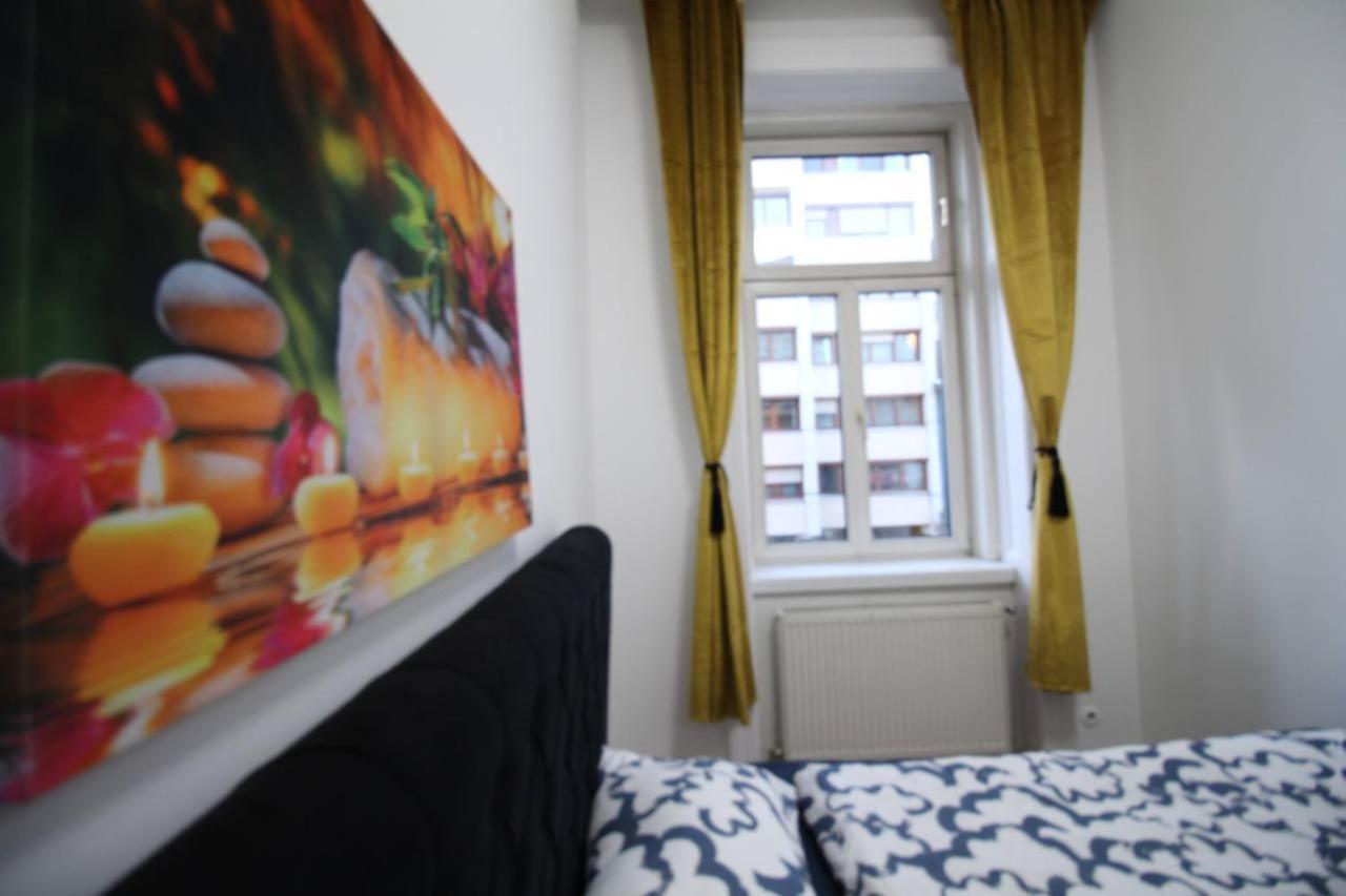 Modern Double Room Js B Βιέννη Εξωτερικό φωτογραφία