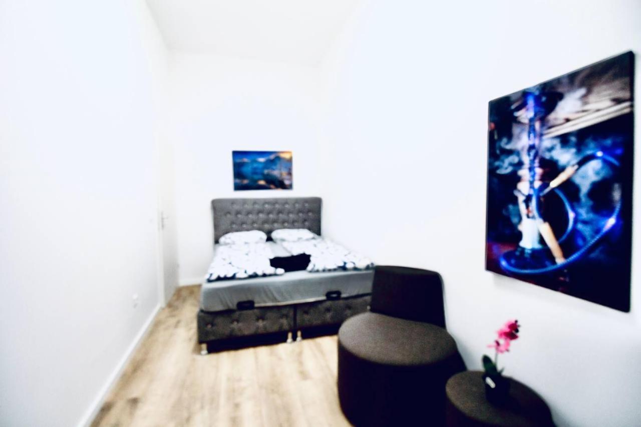 Modern Double Room Js B Βιέννη Εξωτερικό φωτογραφία