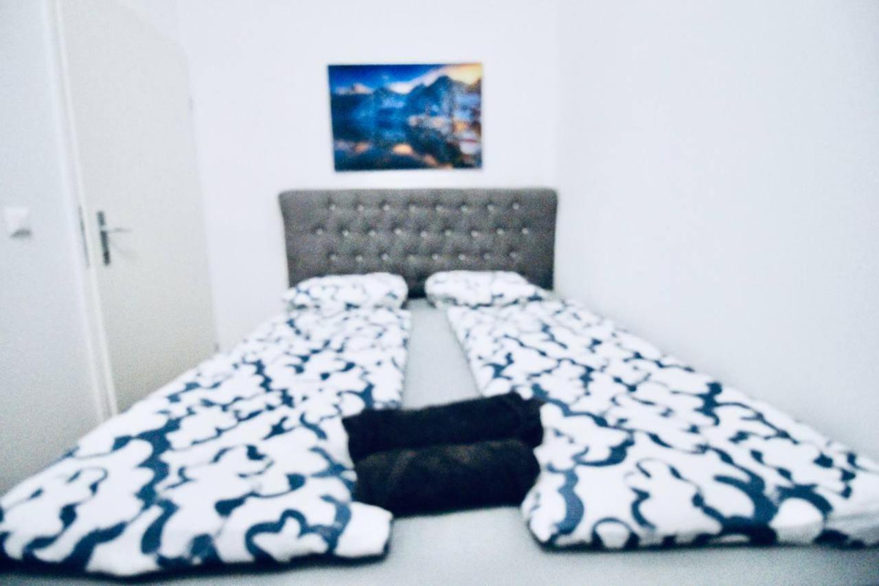 Modern Double Room Js B Βιέννη Εξωτερικό φωτογραφία